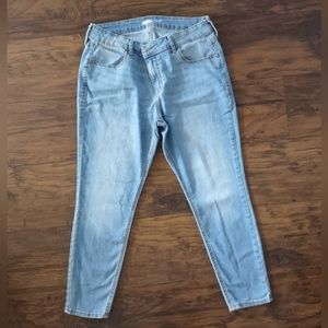 Old Navy SUPER SKINNY ANKLE JEAN SIZE 12 SHORT